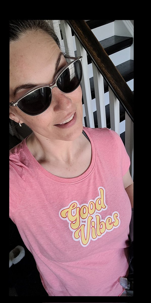 AGlibs's tweet photo. Here's to Good Vibes on Fridaze!
What a gorgeous day!
Don't forget to enjoy outside today!
#springdaze
#goodvibes๐
#fridaze
#kwawesome https://t.co/eBMVEC9ns2