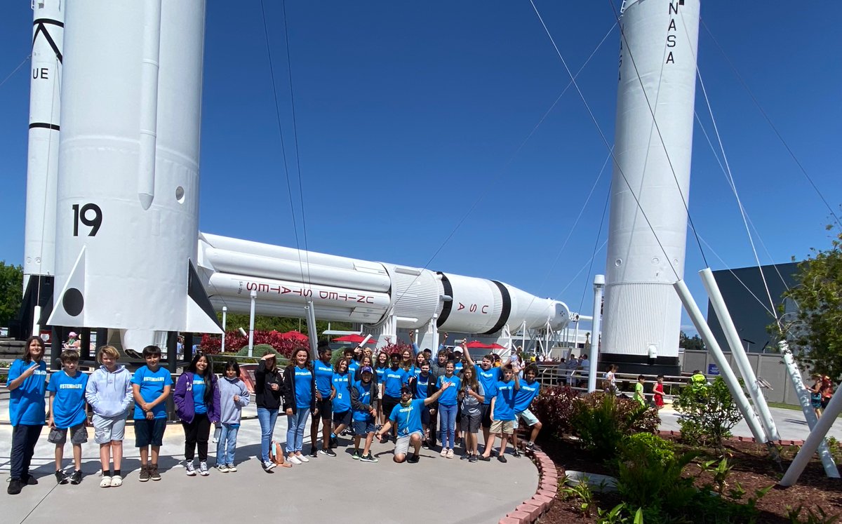 TGRFound's tweet photo. This week our Florida #TGRLearningLab students took a field trip to the @NASAKennedy Space Center to connect what they learned in our engineering & rocketry courses to potential career paths. During the trip they took a tour and learned from a @NASA astronaut. #STEMisLife https://t.co/zIlRVQSjnu