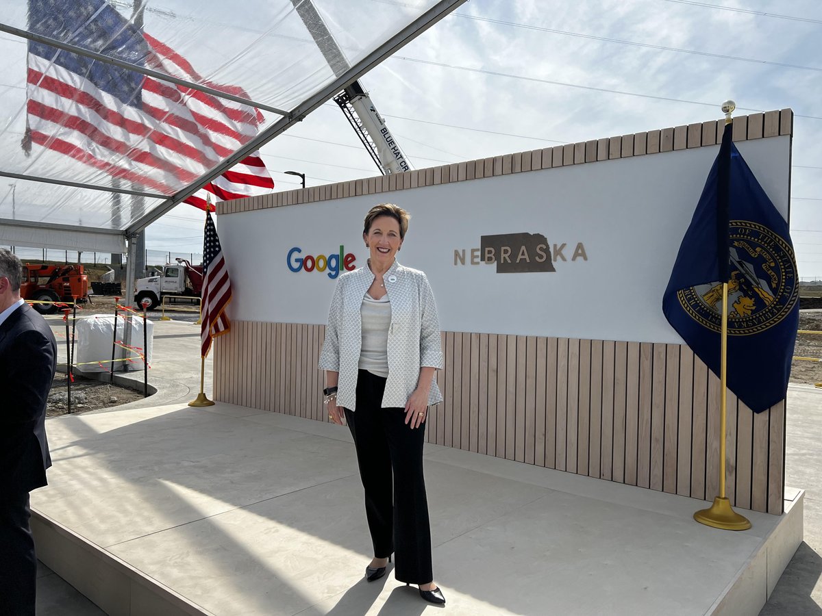 I attended the big celebration in Papillion yesterday where it was announced that Google plans to invest $750 million in Nebraska this year. Great news for our State’s economy!