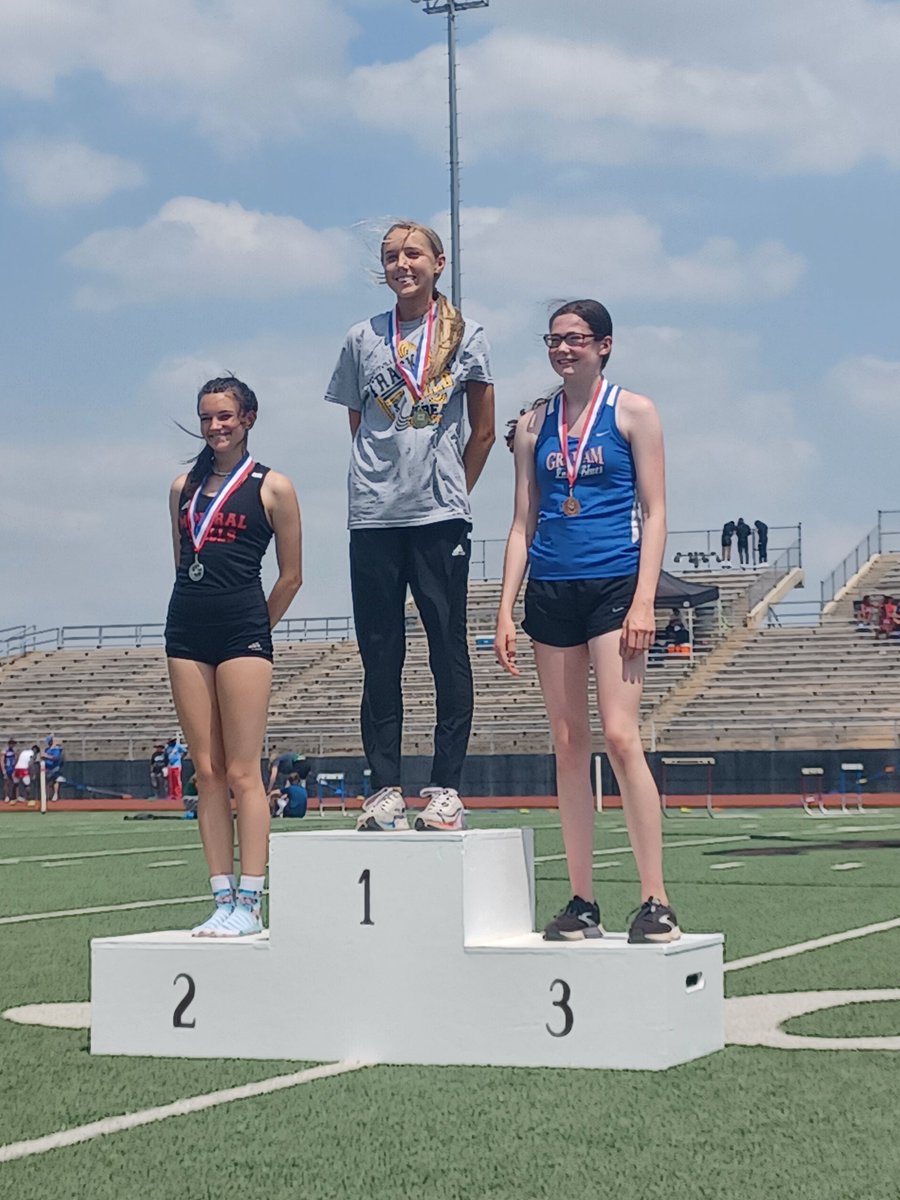 Gatesville boys and girls podium pics. Congratulations! Region I-4A qualifiers, see you in Lubbock!