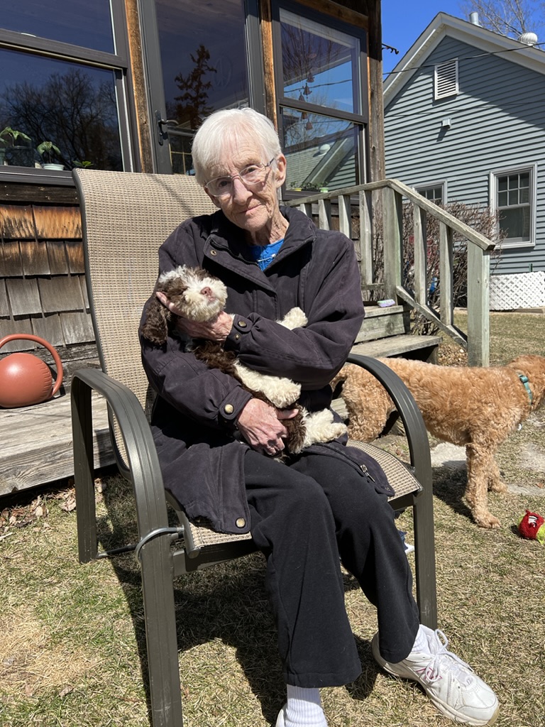 LinkedInTrainer's tweet photo. @united I am scheduled to go to Spain on May 22 and my 83 yo mom is sick. It looks like cancer. I am caregiving for her now and I cannot go as planned. I fully intend to take the trip, just not now. Can you credit me for a future rebook? Confirmation number: O1CNNE https://t.co/mK0o3VAxNf