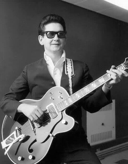 HAPPY BIRTHDAY  ROY ORBISON GREAT ROCK SINGER. 