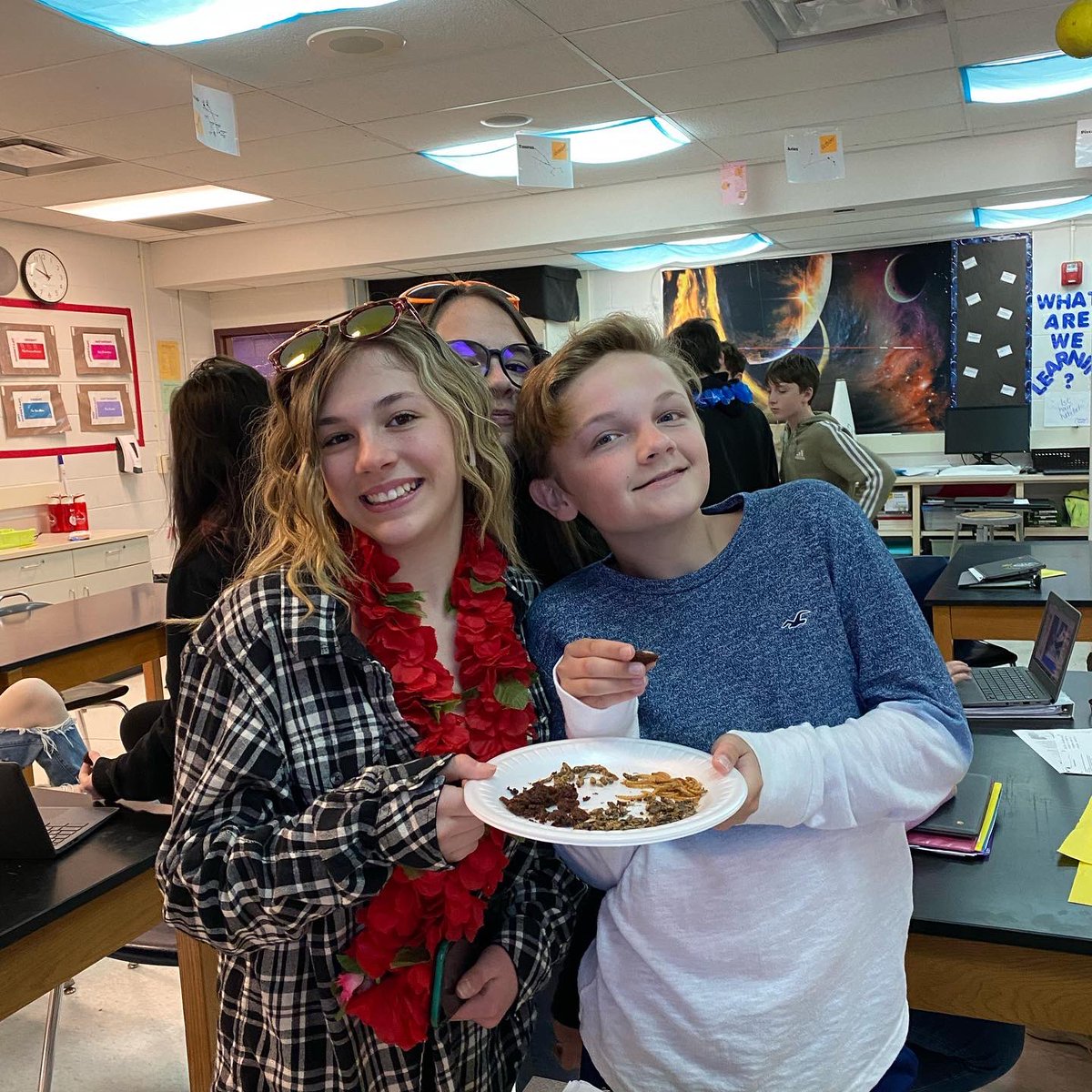 Mrs. Hubbard tweet media