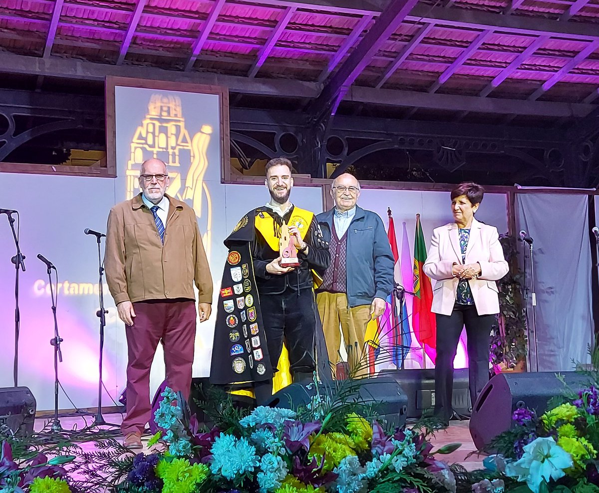Premio Mejor Interpretación Musical:
Tuna de Medicina de Granada