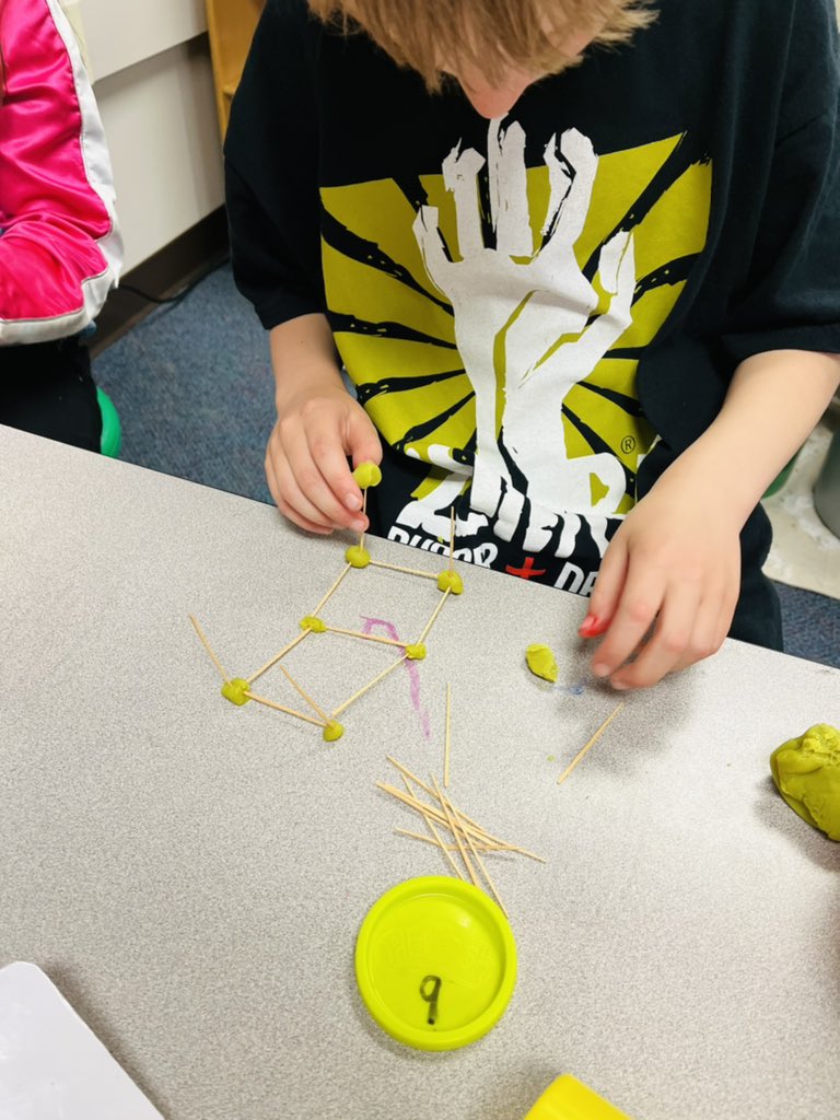 Math this week…2️⃣0️⃣-7=13
                              🔸🔺🟣🟦 <a href="/MPS_Morton/">Morton Elementary</a>