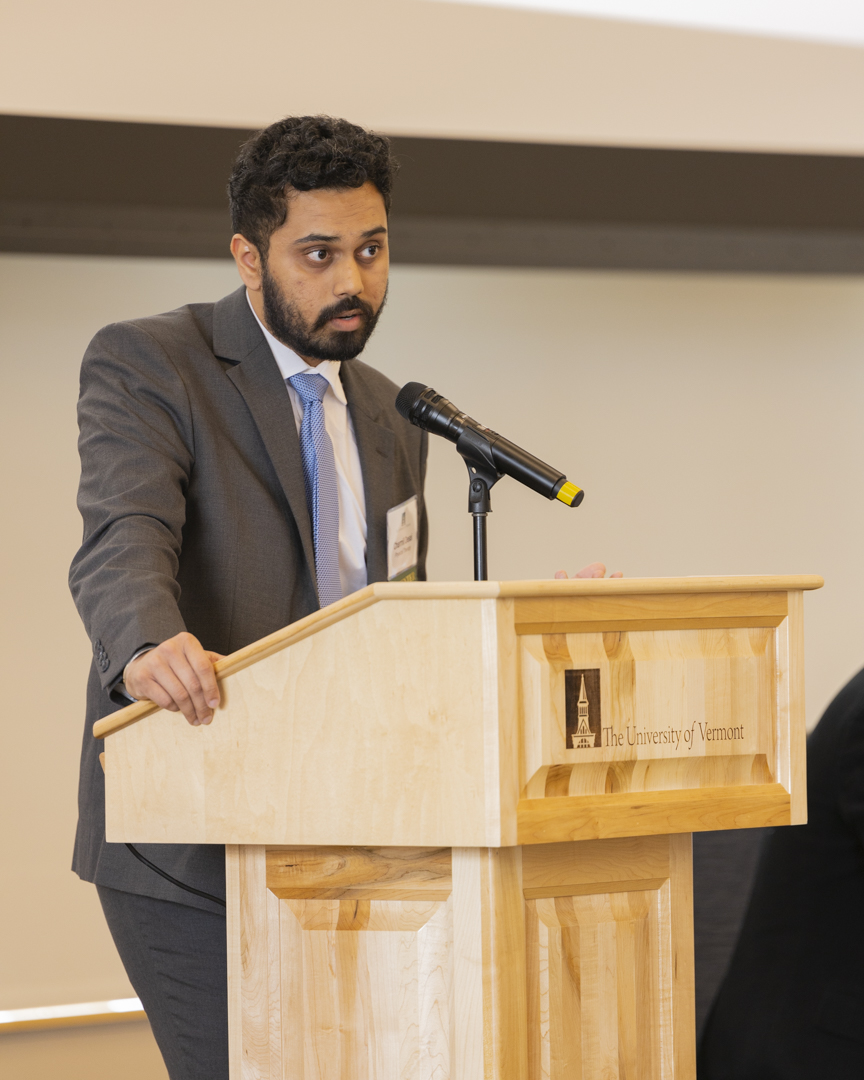 Office of Research at UVM tweet media