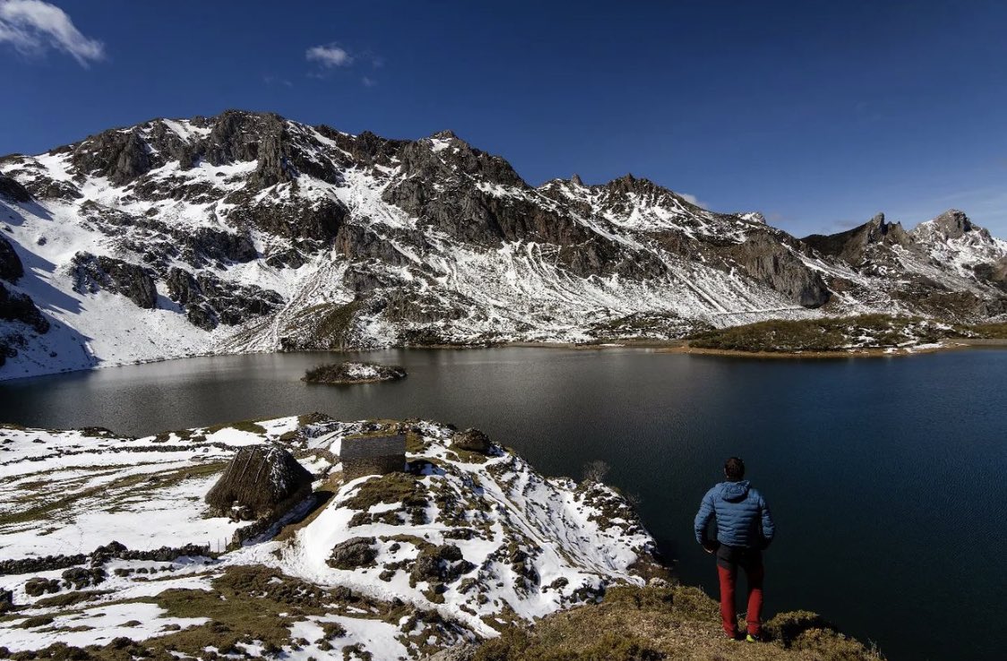 ¡Buenas noches <a href="/igers_oviedo/">Igers Oviedo</a>! En este #DiadelaTierra cuidemos y disfrutemos de nuestra #igerstierrina #asturias 💚🌍 📸😍🙌🏻✨foto de <a href="/osuspardus/">osuspardus</a>

 ✨❤️✨🌟💫✨#igerstierrina #igers_oviedo #igersspain #igers #igersoviedo #igersasturias