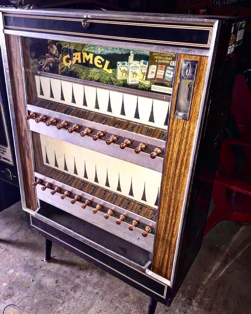 Chicago_History's tweet photo. Name a place in Chicago you remember having one of these.

#ChicagoHistory 👈 https://t.co/4vefYszml8