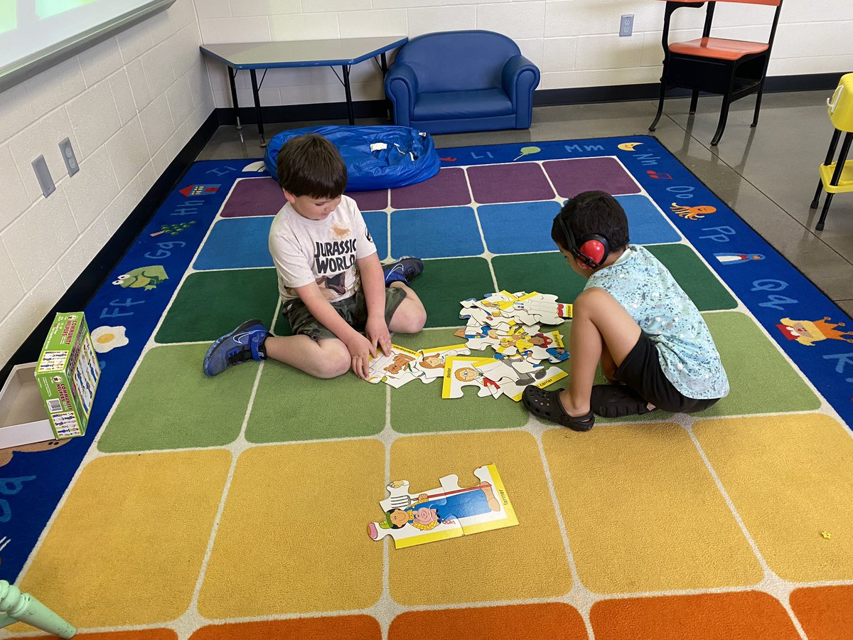 Rachelle Russell tweet media