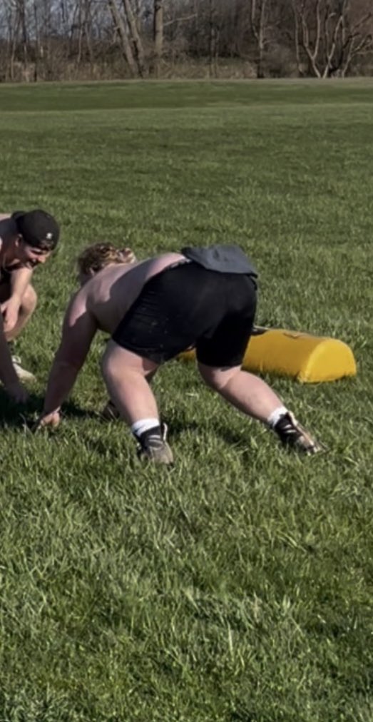 BenLoganFB's tweet photo. Cleats dusted off, grass wet, 50°, no leaves…extra work.  #JuneIsSoon https://t.co/9VhTTorwhL