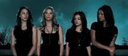 PopCulture2000s's tweet photo. an intro we will never forget https://t.co/wyj3p72naY