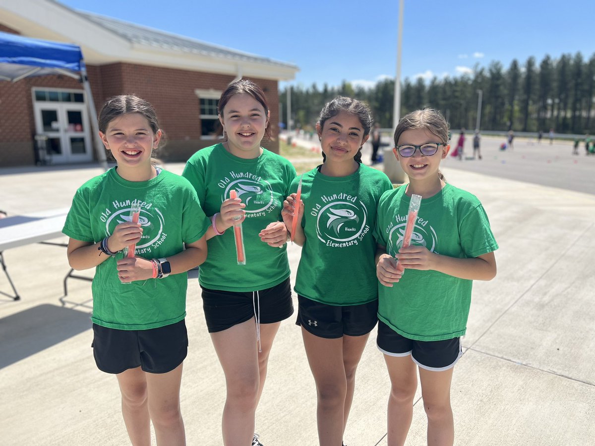 Field Day Fun 💙💚<a href="/ohes_pe/">Chris Bourne</a> <a href="/OldHundredES/">Old Hundred Elementary School</a>