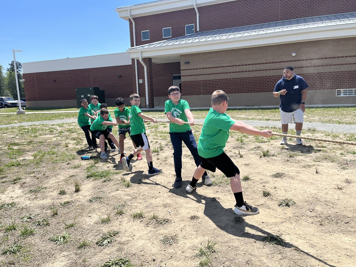 More Field Day Fun💙💚<a href="/ohes_pe/">Chris Bourne</a> <a href="/OldHundredES/">Old Hundred Elementary School</a>