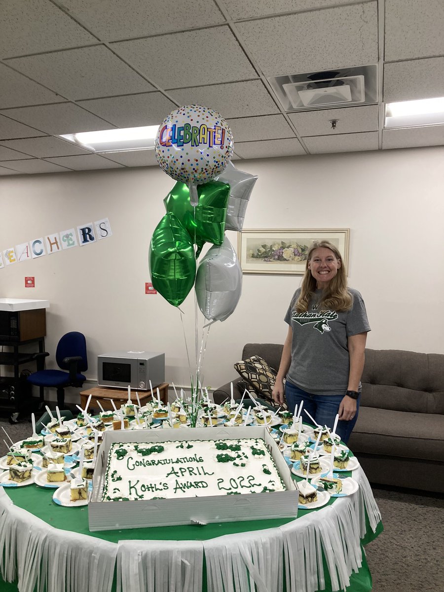 NathanHaleWAWM's tweet photo. Congratulations to April Ellery, English Teacher at Nathan Hale, on being selected as a Herb Kohl Educational Foundation Fellowship 2022 winner.  Only 100 teachers recognized state-wide for this honor. https://t.co/JEPTSBlTxx