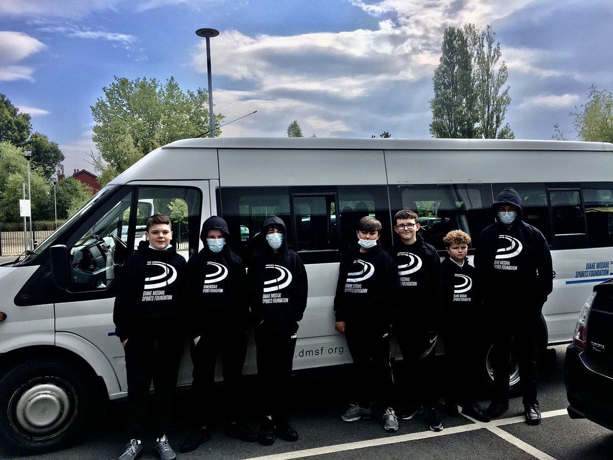 DMSF_UK's tweet photo. Best of luck to DMSF Chair John Russell @fairhomegroup, leading a team of riders on a gruelling charity cycle around Anglesey to raise funds to keep @broughtonparkfc and @DMSF_UK shared minibus on the road. Check out our bio. Thank you! You got this 👊🏽🚴🏾♀️🚴 #teamdmsf https://t.co/bMp4alqXhR