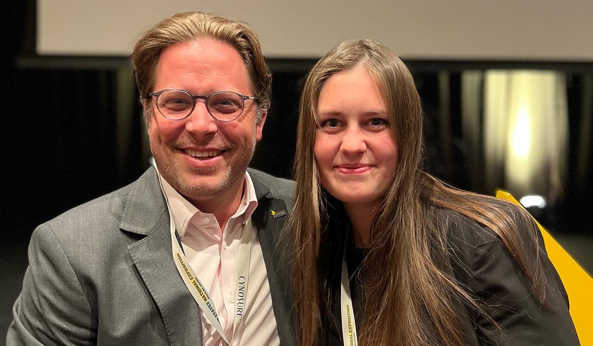 More pictures from Expo😀

🐍Winning Excellence in Social Media Presence Award
🐍 Our awesome P-Team practicing
🐍 Posing with some new friends from @rmc_enactus 
🐍 Former Intern, Britt, with Bic CEO, Gonzalve Bich