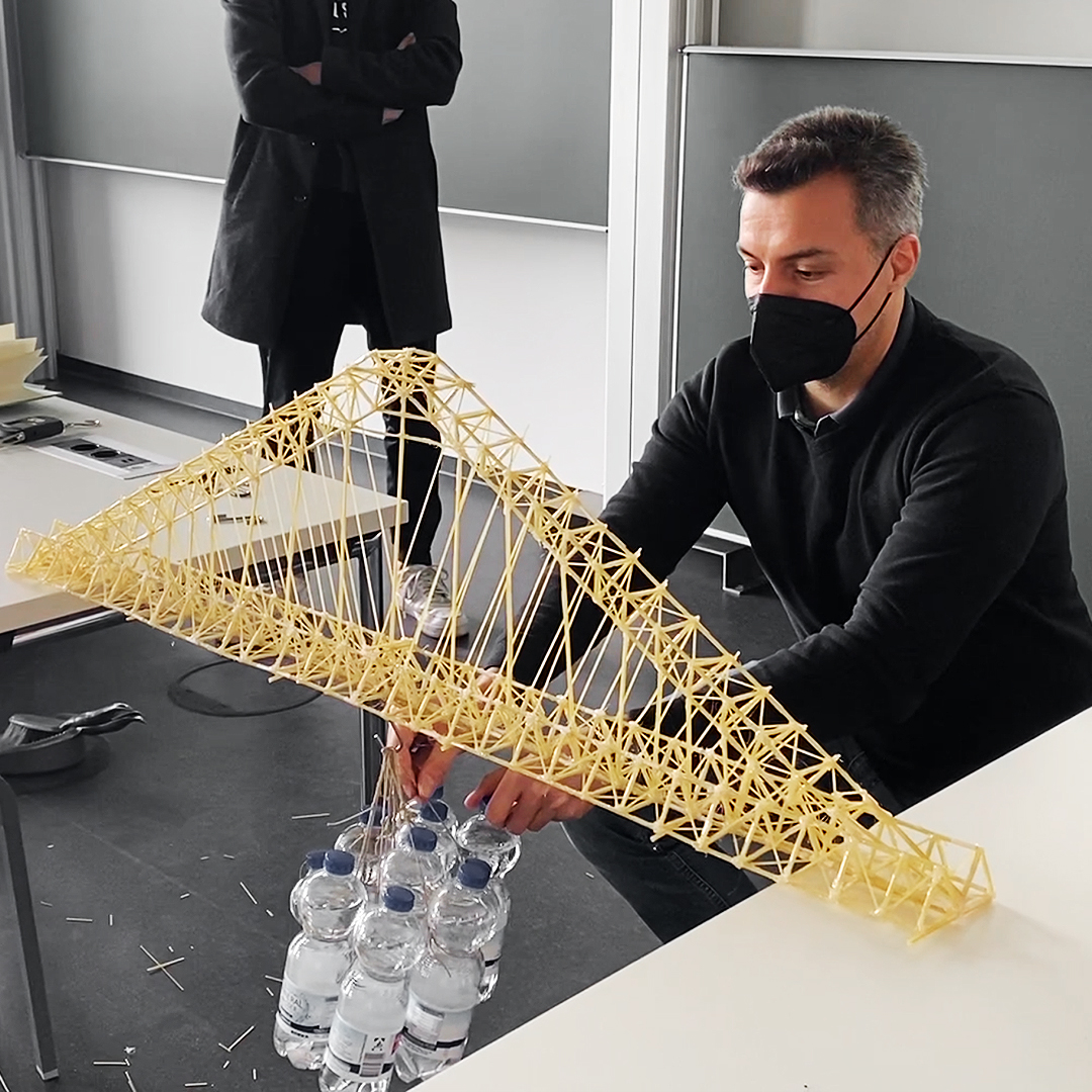 Alec Singh tweet media