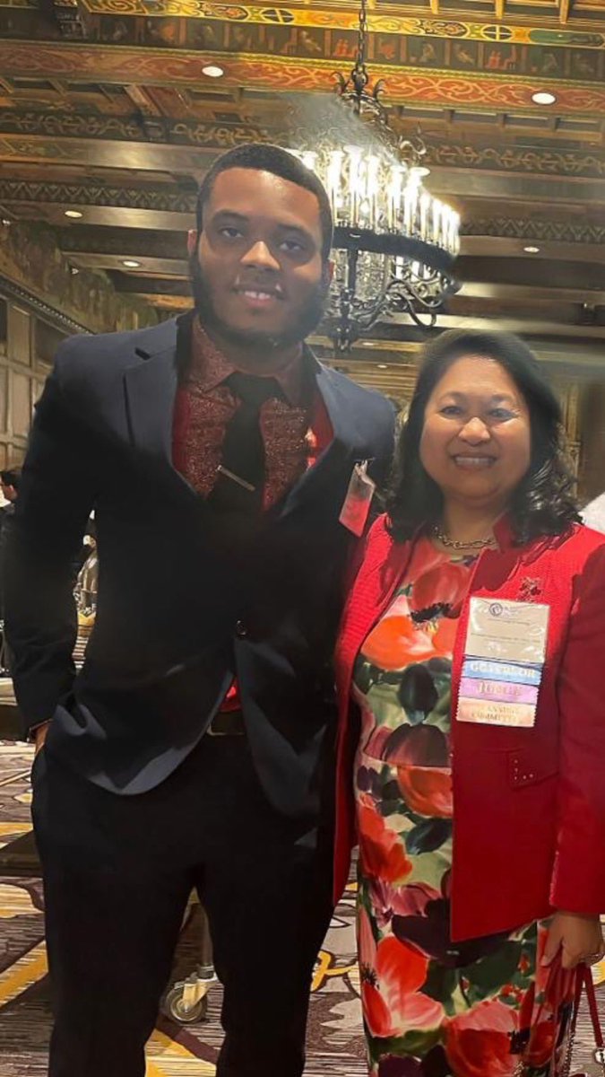 It was exciting to attend and present my poster at the ACC IL FIT poster event. It was an honor meeting the vibrant ACC IL Governor <a href="/avolgman/">AnnabelleVolgman MD</a>. Thank you to all the organizers for this opportunity. This picture is archived!! 😊 #Aspiringcardiologist <a href="/ACCinTouch/">American College of Cardiology</a>  <a href="/IllinoisACC/">IllinoisACC</a>