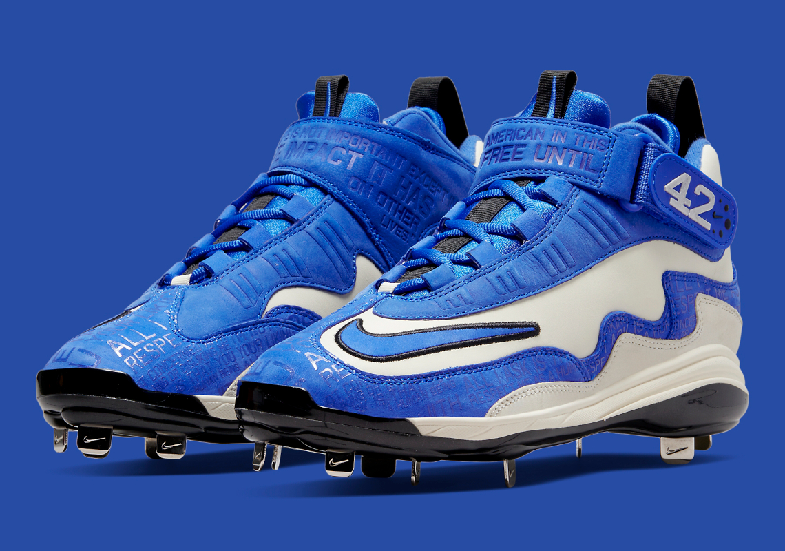 Nike continues to honor Jackie Robinson 