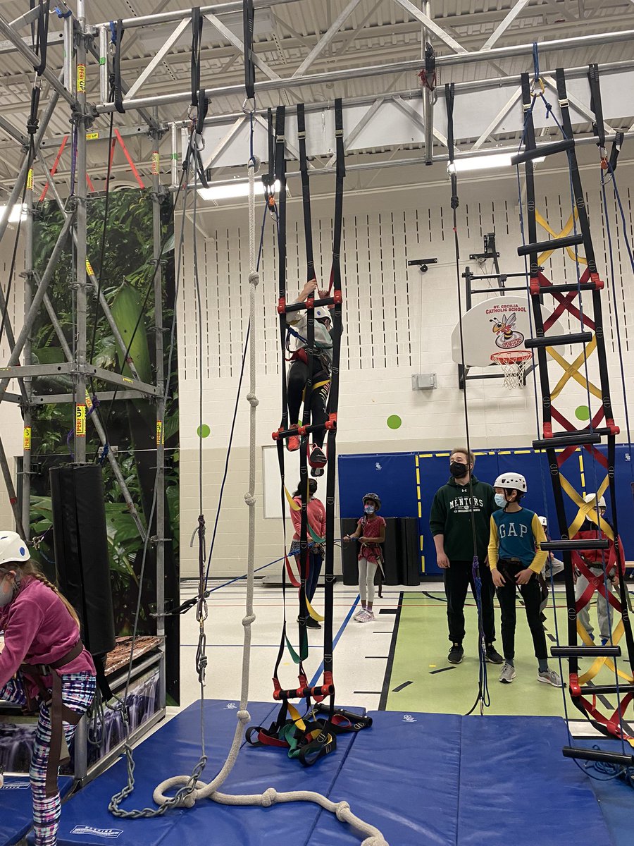 enseignanteJR's tweet photo. @JungleSport at @StCeciliaOCSB today! Lots of fun was had! https://t.co/OiFYDvArbJ