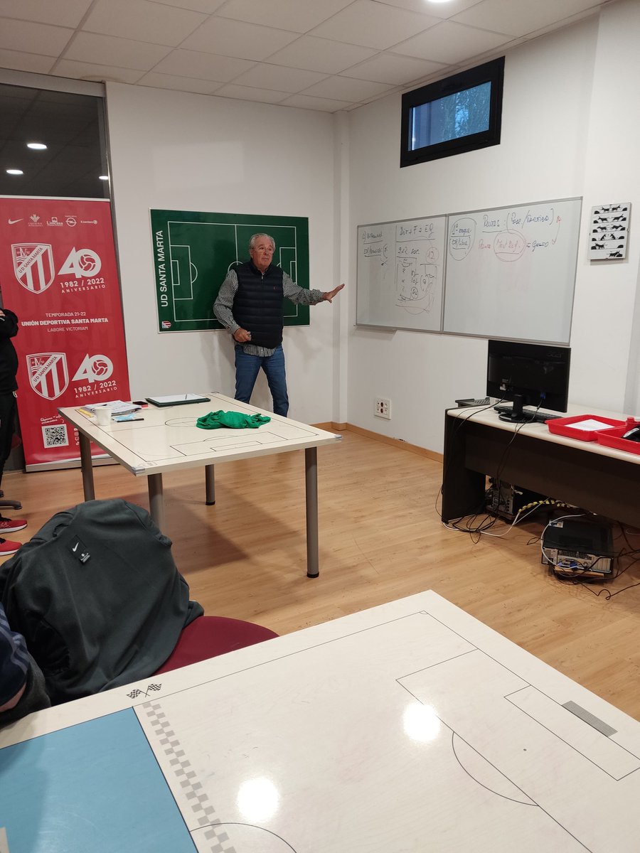 7_jac's tweet photo. Gracias por transmitirnos tus conocimientos @pibedale.
Gran profesional y sobre todo excelente persona. Siempre con trabajo, esfuerzo, humildad y el máximo rigor en lo que hace, no hay otro truco! 👏🏻💯 https://t.co/Lo4I4VUn3k
