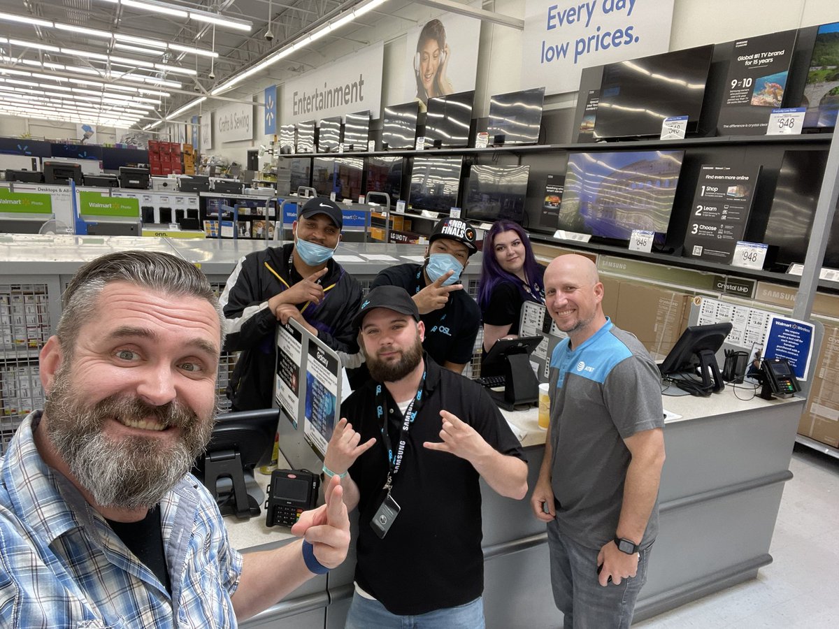 J.Carr (@rydamusprime) on Twitter photo #TeamWork out visiting Walmart locations in WV with <a href="/GKeiling/">Greg Keiling</a> #collaborating #RicFlairWoooooo #WinasOne #NationalRetail @att <a href="/LifeAtATT/">Life at AT&T</a> #TeamWork out visiting Walmart locations in WV with <a href="/GKeiling/">Greg Keiling</a> #collaborating #RicFlairWoooooo #WinasOne #NationalRetail @att <a href="/LifeAtATT/">Life at AT&T</a>