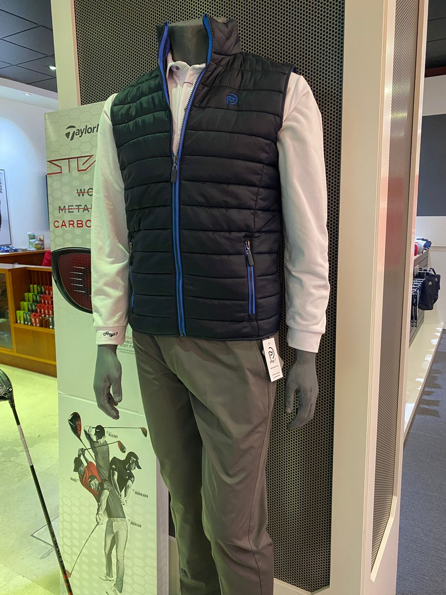hoyo_7's tweet photo. Chaleco acolchado... prenda básica de fondo de armario... ¿tienes ya el tuyo?
Disponible para él y para ella. 😉
#chalecoacolchado #ropadegolf #outlet #oportunidades #golfdamasmoda #golfhombremoda
#golf https://t.co/MEAyamMWdo