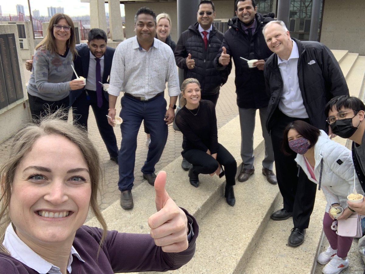 melissa_radu's tweet photo. A big thanks to the @FairmontMAC and all volunteers from downtown businesses that came out today for the Corporate Clean-up Challenge #EarthDay2022 @ExploreEdmonton #CleanUpforGood https://t.co/cXqOPuwGhU