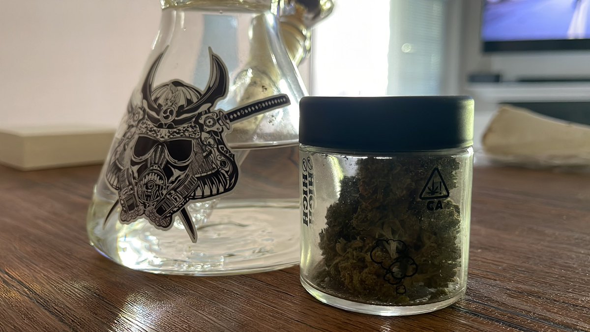 🧪 halcyon tweet media