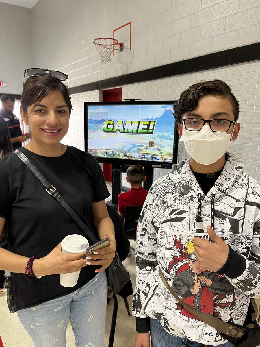 DelNorteFalcons's tweet photo. @DelNorteFalcons hosted an ESports Showcase this afternoon! Thank you @SandyLo84 for organizing a great event! Students are so excited for the opportunities available at Del Norte for this upcoming school year 2022-23! @YsletaISD @RoxanneMerfa @LazaraQuinones @BuenrostroErick https://t.co/2MnTPFpcM8