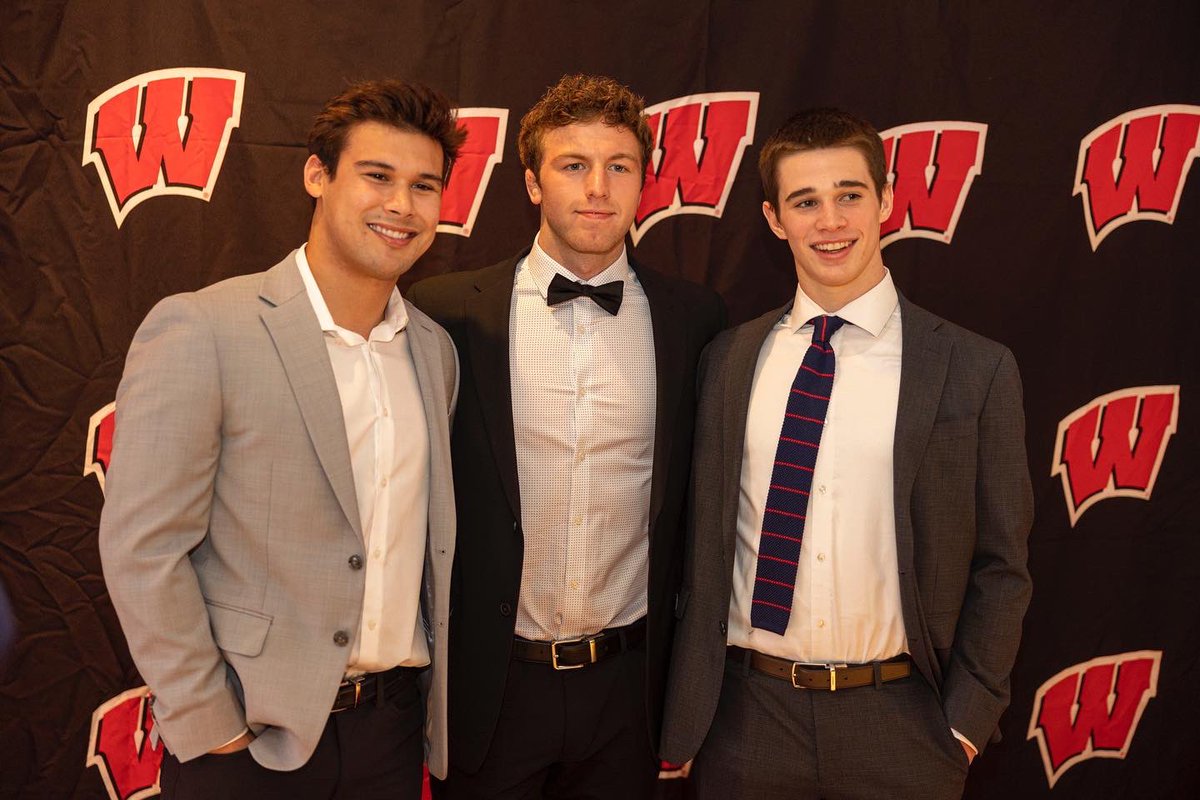 BadgerWrestling's tweet photo. We clean up nicely ✨

Buckinghams 2022 ✔️ https://t.co/U0agkb6DTU
