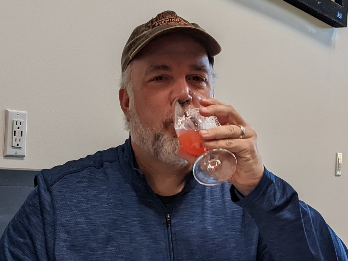 On his way home to Delaware from a trip to Alaska, Brian joined me on a walking tour and we visited @urbanfambrewing