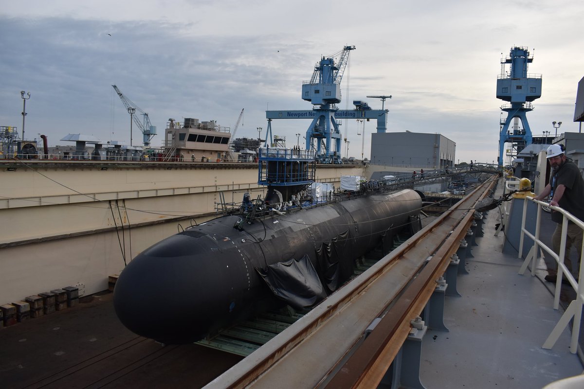 On April 14th the dry dock was flooded and the New Jersey entered the water for the first time. Another major milestone in bringing her closer to joining the fleet!

Pictures below:  #DryDock #NewportNewsShipbuilding #SSN796 #Virginiaclasssubmarine

njcommissioning.org/another-milest…