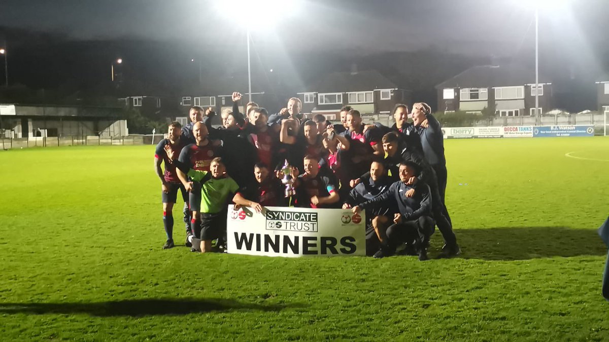 1 🏆 down two to go 🏆 🏆 #UTFB 🐀 🐀 🐀