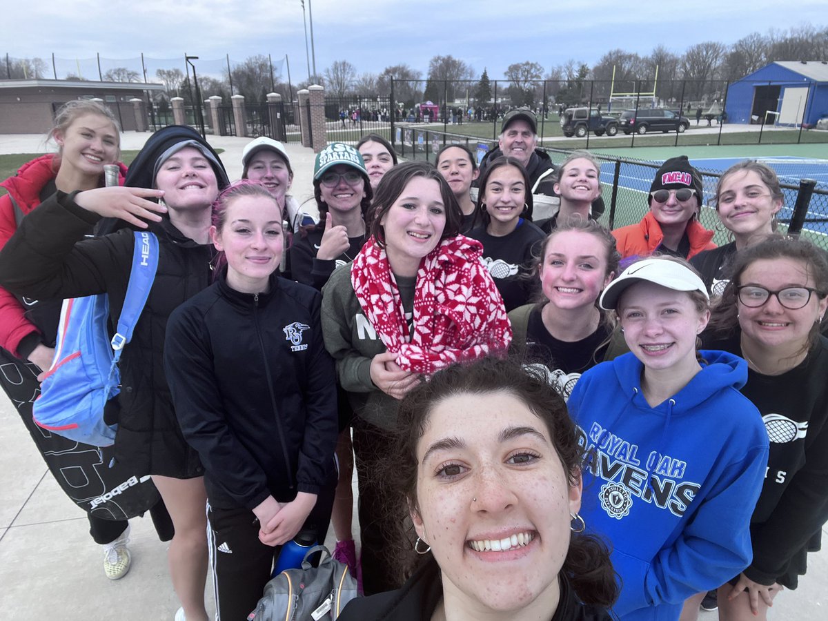 AMAZING WORK RAVENS!!!! 5-3 against Dearborn today!! Special thanks to the COMEBACK QUEEN JULIET!!! We are so proud!!!🤪💪