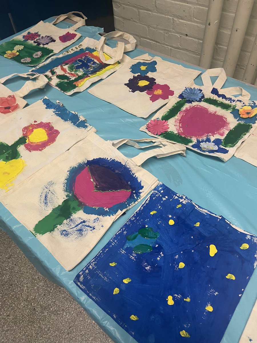 Samuel Adams tweet media