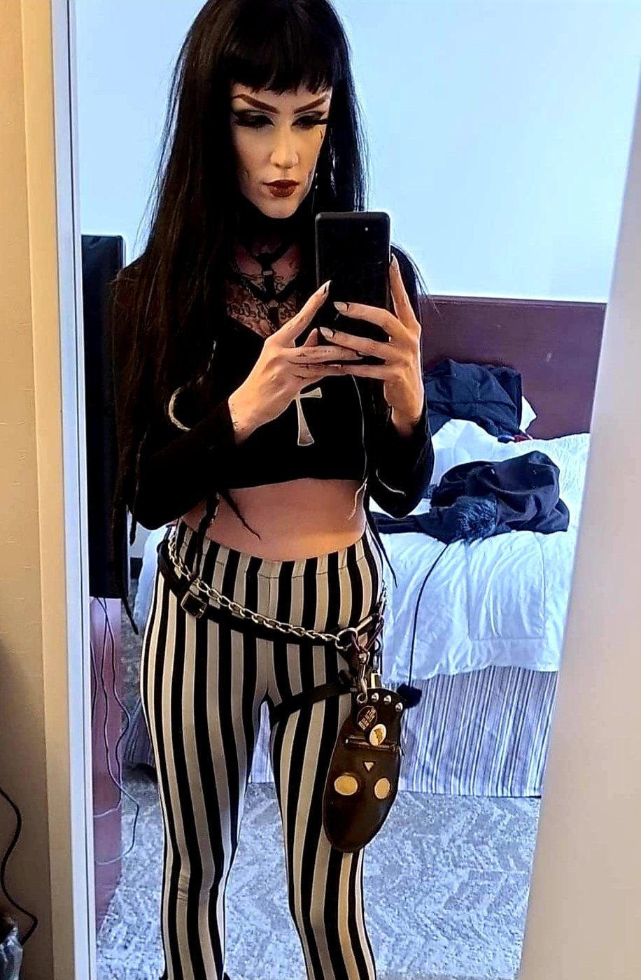 I can't remember the last time I took a hotel room selfish. I forgot to post this last night. Was too busy having a good time and living my life the fullest 🥰 https://t.co/Vp7GJHymzo