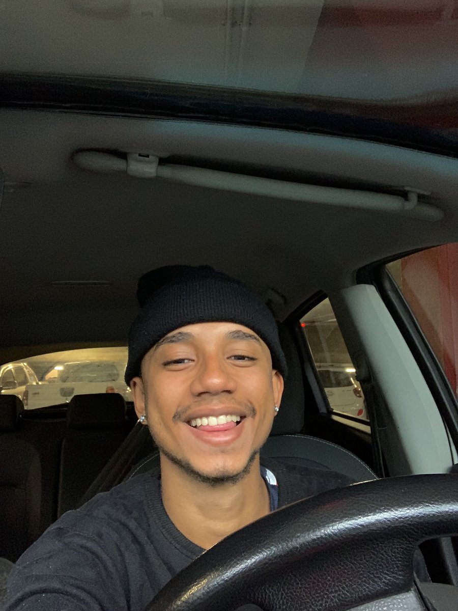 jessewashere03's tweet photo. Random selfies bro https://t.co/1Q1zQZHKHg