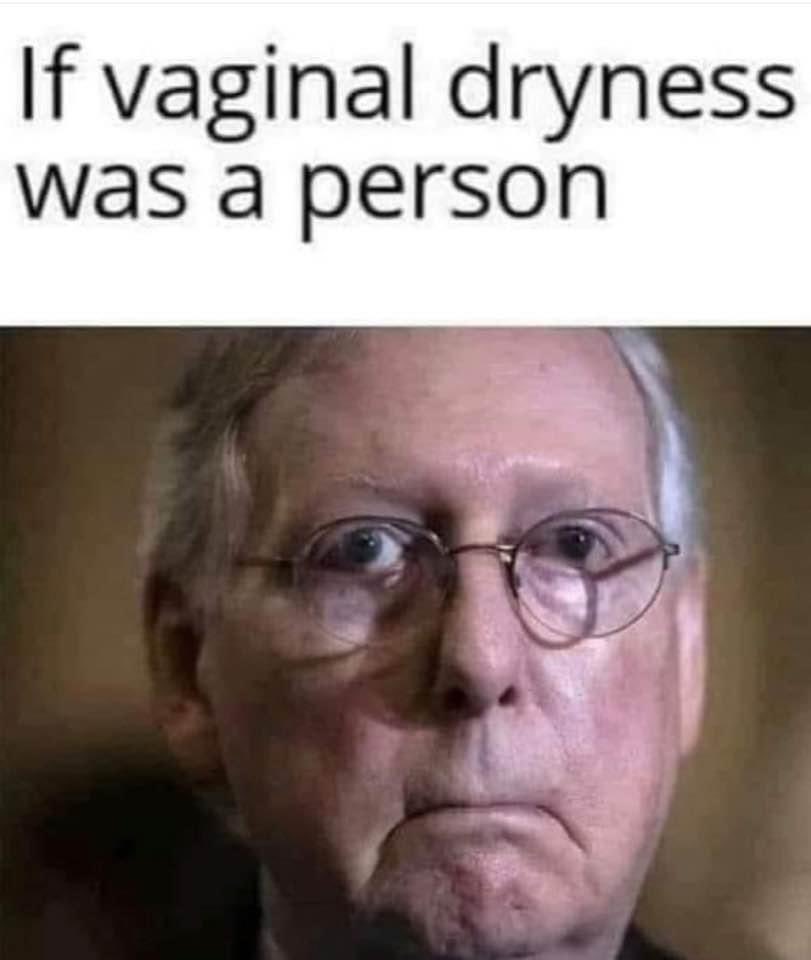 calliefromcali7's tweet image. This popped up in Facebook Memories. Honestly, this mug is the gift that keeps giving 😂 #turtlehead 😂