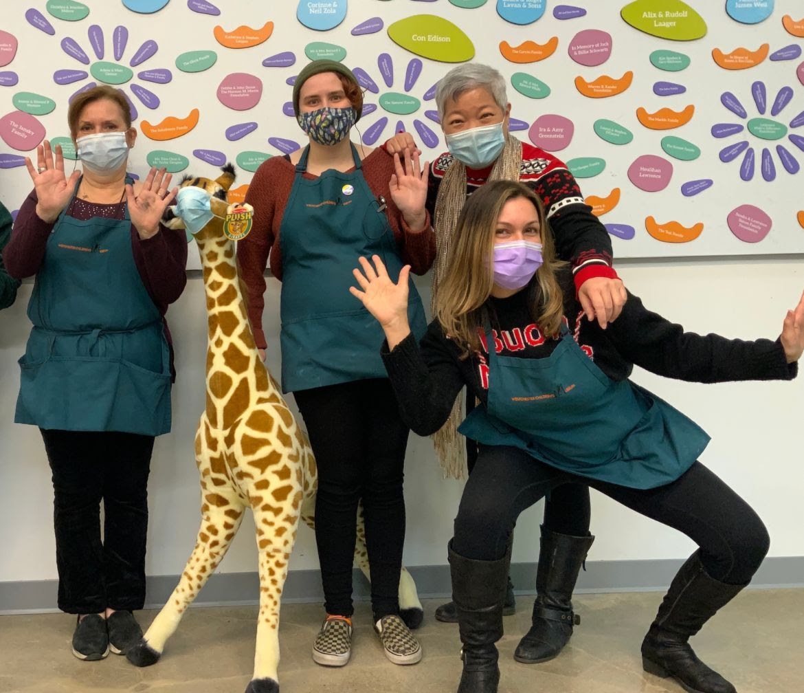 discoverWCM's tweet photo. WE'RE HIRING!

We're looking for qualified, enthusiastic museum facilitators and educators!  We invite you to explore joining our team in our vibrant, interactive learning space.  To view job descriptions and apply, please click the link below:
https://t.co/z8sBwinixD https://t.co/EA41JKLnqt