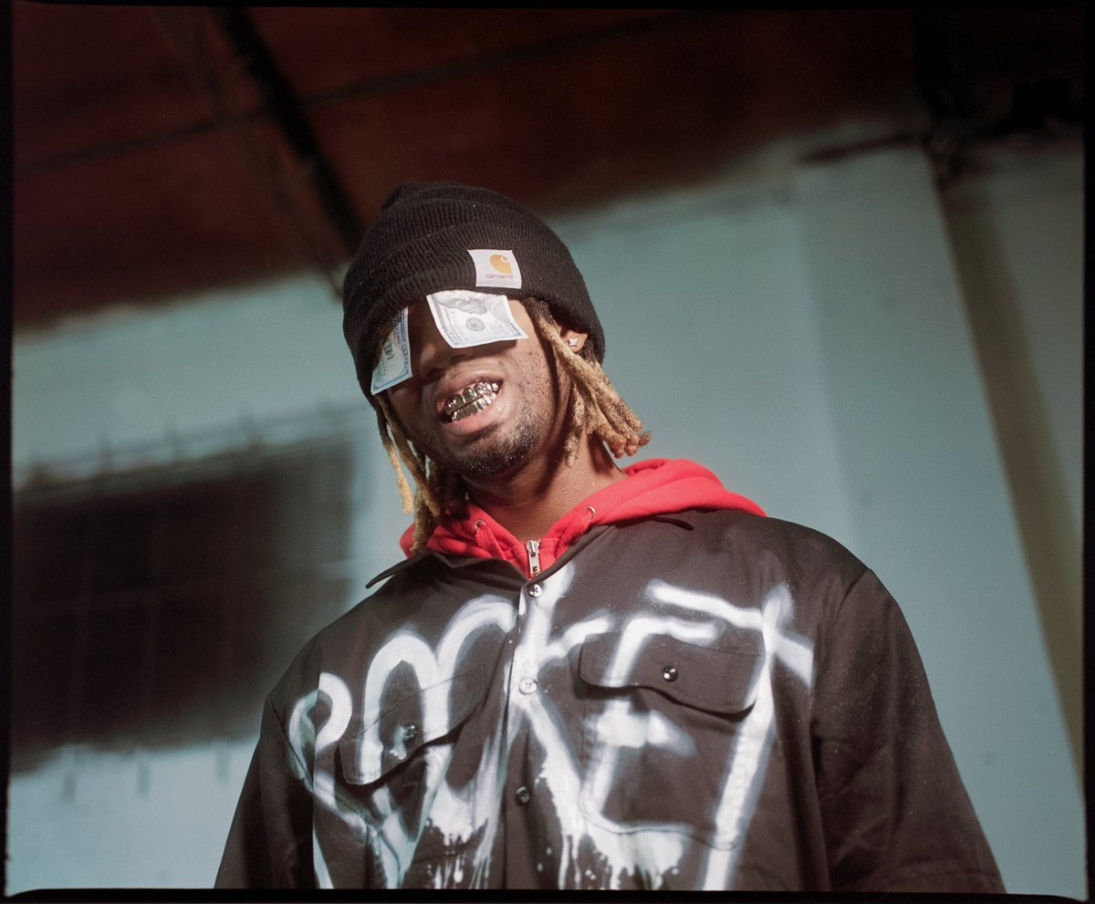 FUCKUIMCOOL's tweet photo. If I’m quiet jst know I’m plottin heavy… FRIDAY… https://t.co/bZv1ktXYEQ