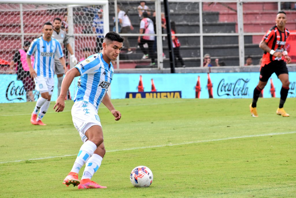 Racing mostró dos caras y sufrió más de la cuenta en el final con Patronato