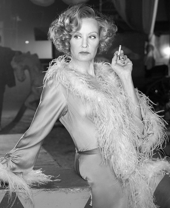 NYcheesy's tweet photo. Happy Birthday 🎈🎬
The still beautiful #JessicaLange 7️⃣3️⃣ 

#DailyTop5

1. AHS - Asylum
2. AHS - Freak Show
3. The Postman Always Rings Twice
4. Cape Fear
5. Blue Sky

‘Life On Mars’
 (From American Horror Story: Freak Show) 

https://t.co/kAtglMexzr via @YouTube https://t.co/Zla1Rs3vuc