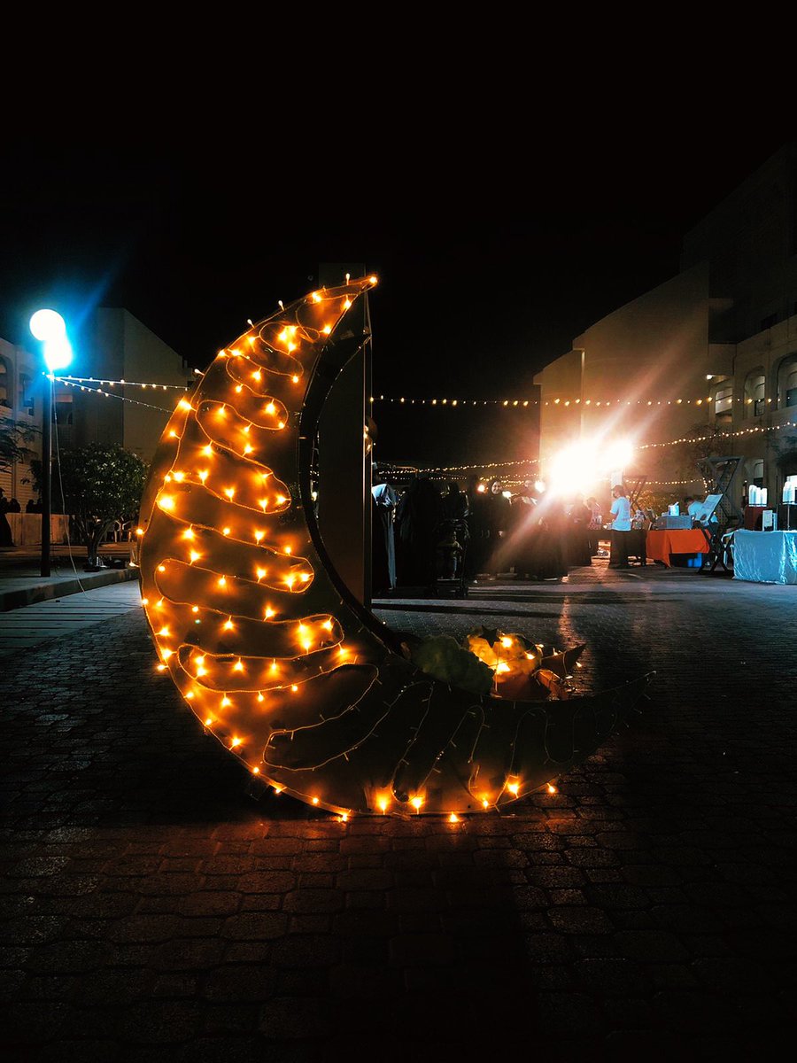 جميلة هي أمسيات شهر الكرم والعبادة ،،، 

مبدعين دوما <a href="/AMSS_SQU/">Agricultural and Marine Science Society|SQU</a> 
📷 منقولة