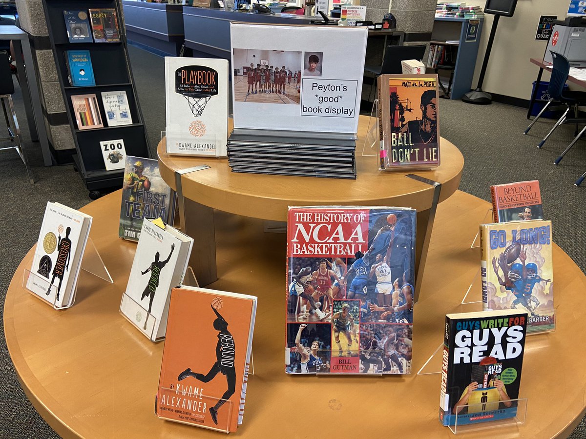 lschachet's tweet photo. @MatkinLindsey when Peyton didn’t like the book display… we took the feedback and pivoted #webberreads #PeytonsGoodBookDisplay https://t.co/H8UBPqEIvj