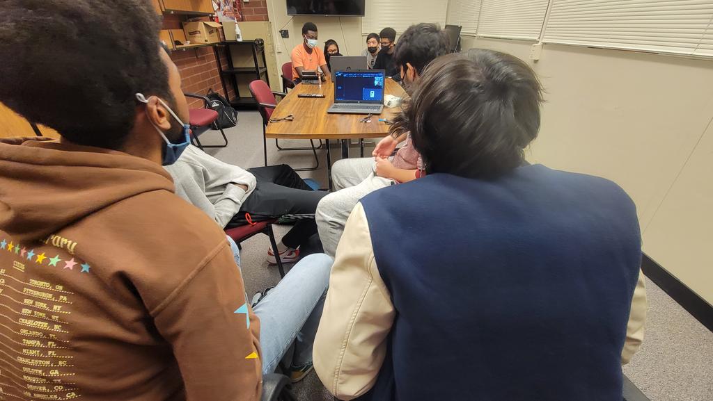 rdmills78's tweet photo. Kids conferencing with #TinyCircuits team. Great opportunity to see how things are done in a real world setting. Kids have been working hard with the #Thumby. #RHSExcellence https://t.co/U0phtG1S48