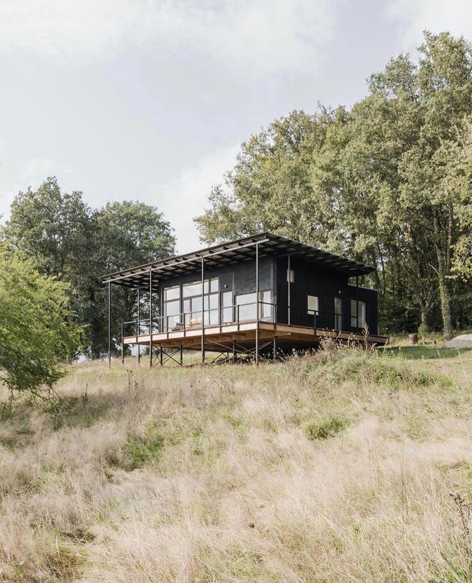 prefabsmallhome's tweet photo. Wooden House on the hills of Saint-Julien Le Petit, Haute-Vienne, #France by Ciguë #Architecture | 📷 Maris Mezulis
#interiordesign #cabin #tinyhousemovement https://t.co/w4ljfDPL76