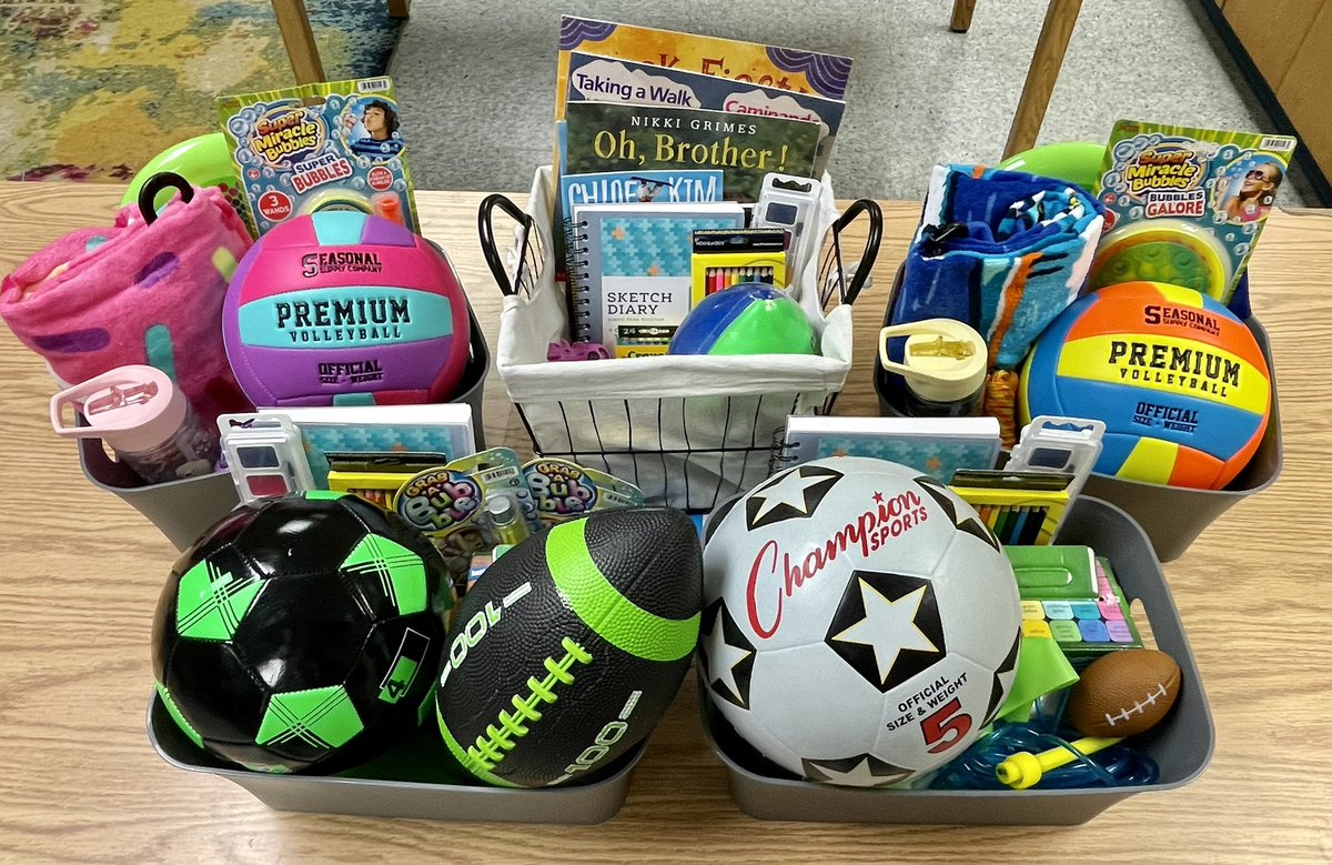 msmichelleland's tweet photo. We hope to see you at Bingo tomorrow evening from 6PM - 8PM @RiversideFCPS! Check out the prize baskets sponsored by the Specialist Team. Lots of opportunities for outdoor fun! @FCPSR3 @1908Principal @kaila715 @AMP_Fit_Addo @KHerron2016 https://t.co/qz523UPv4b