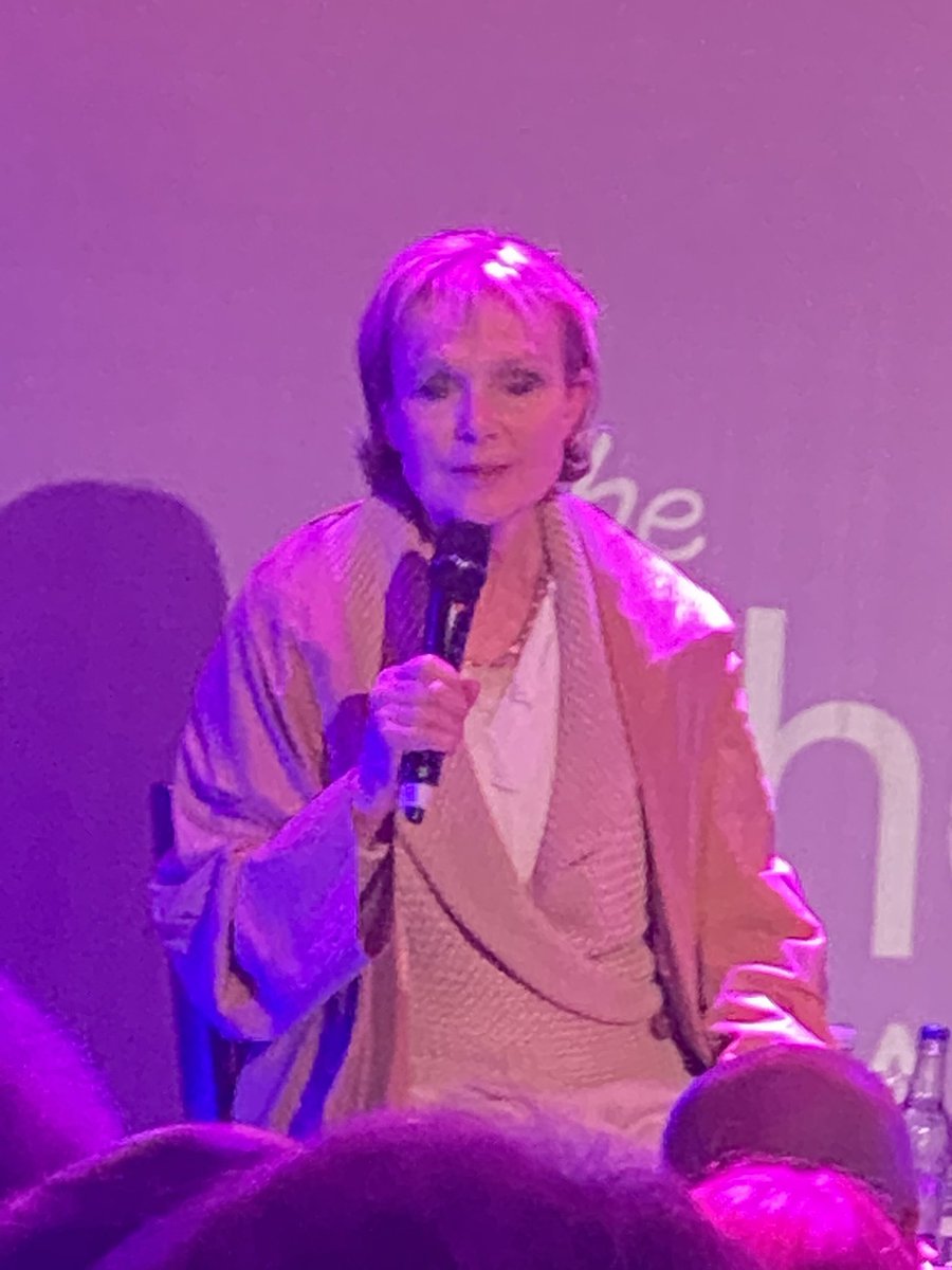 Smithyshere's tweet photo. Such a fun @MistyMoonEvents night at @phoenixartsclub enraptured by @maddysmith007 talking to #PeterFuller about film & Tv career covering #HammerFilms #JamesBond #TheTwoRonnies #FrankieHowerd #PeterWyngarde. Great catching up with @robdunlop1984 @Jo_Haseltine @GrahamHumphrey8 https://t.co/ALRxcogFDv