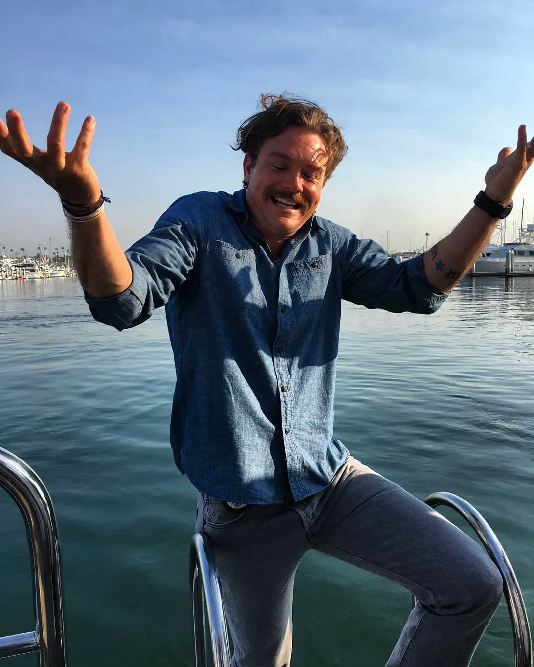 Happy birthday to clayne crawford <3 